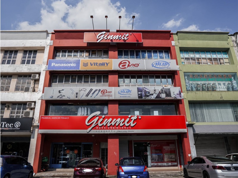 Ginmit Puchong